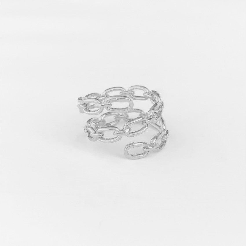 Triple Lopped Paperclip Ring